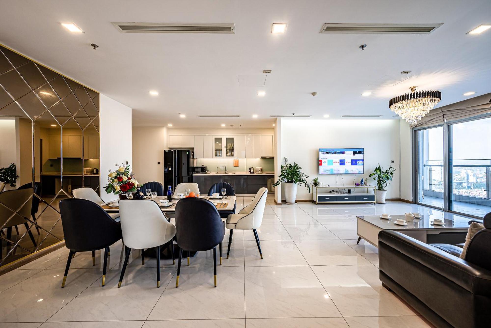 Vinhomes Condotel Luxury Art In 4* Ho Chi Minh City