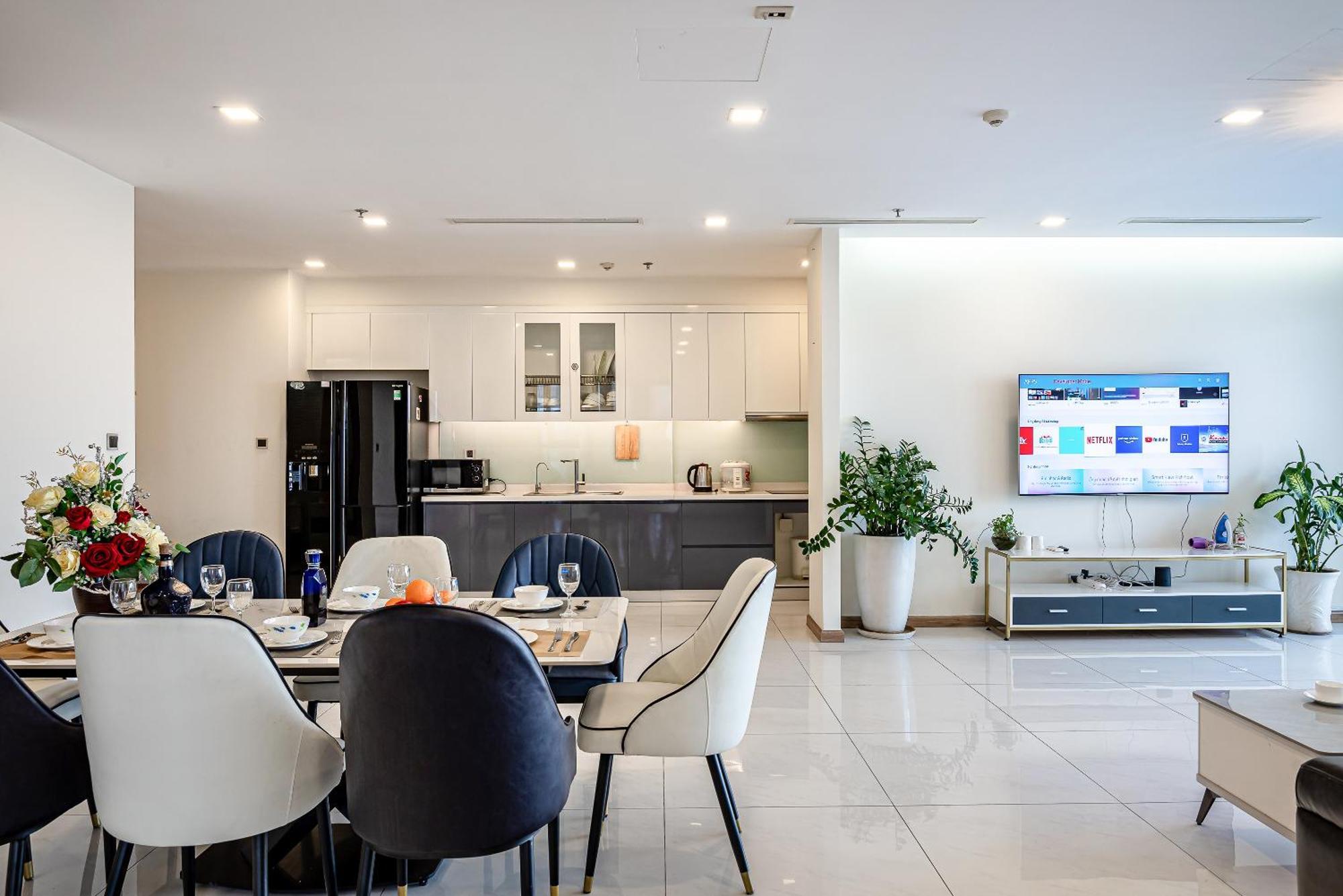 Vinhomes Condotel Luxury Art In Ho Chi Minh City
